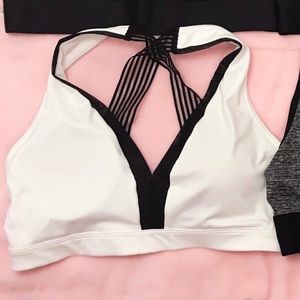 Victoria’s Secret White Black Sports Bras Size M